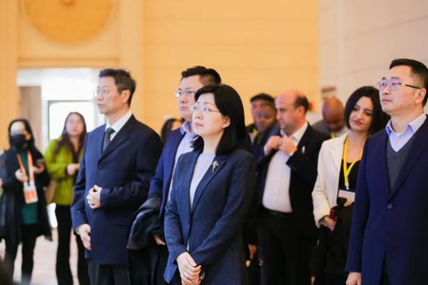 巡展