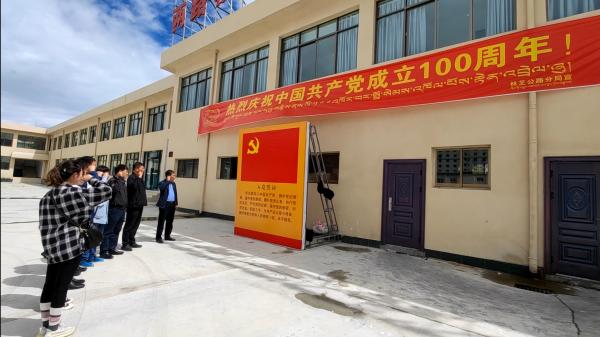 上稿图3.jpg